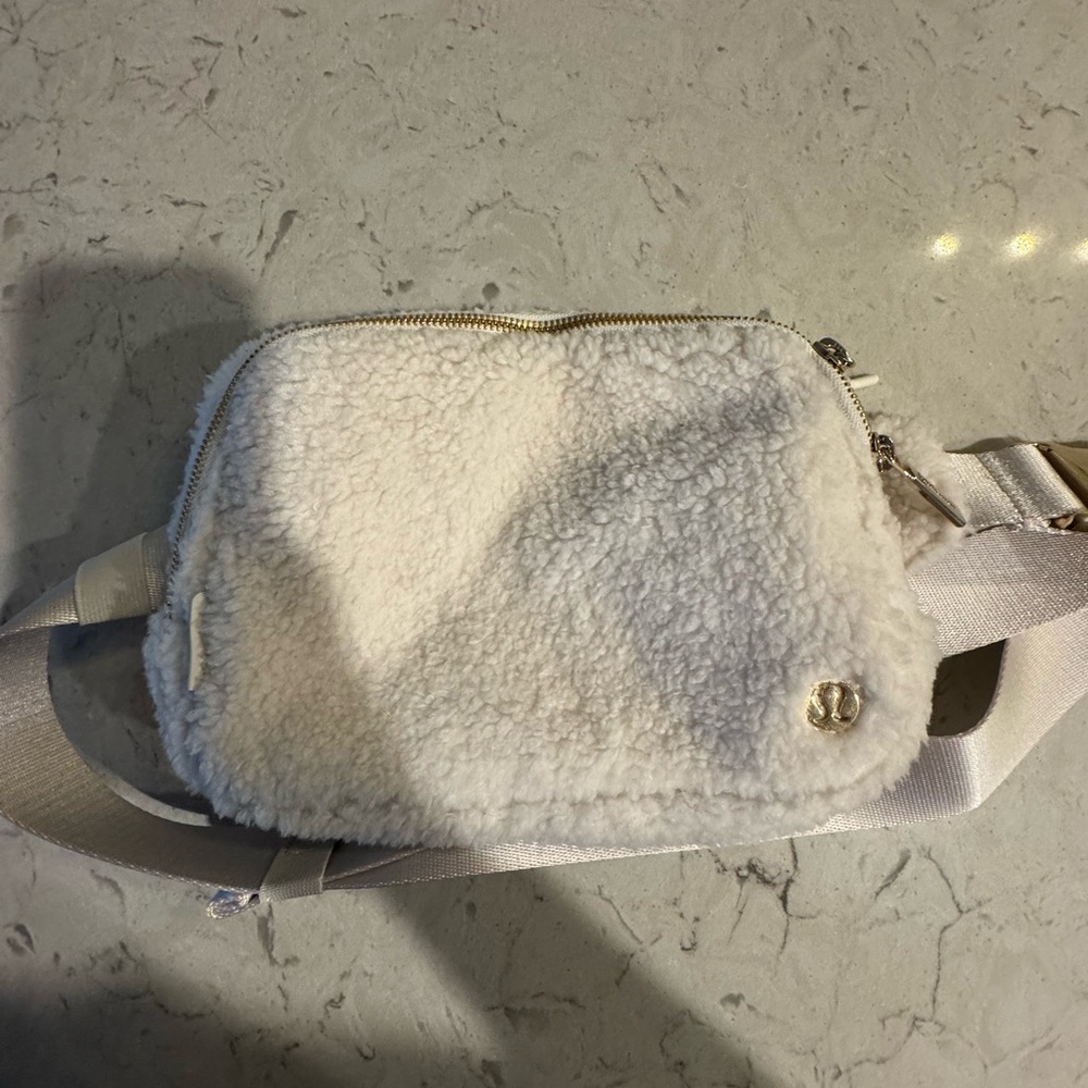 Lululemon White Sherpa Belt Bag